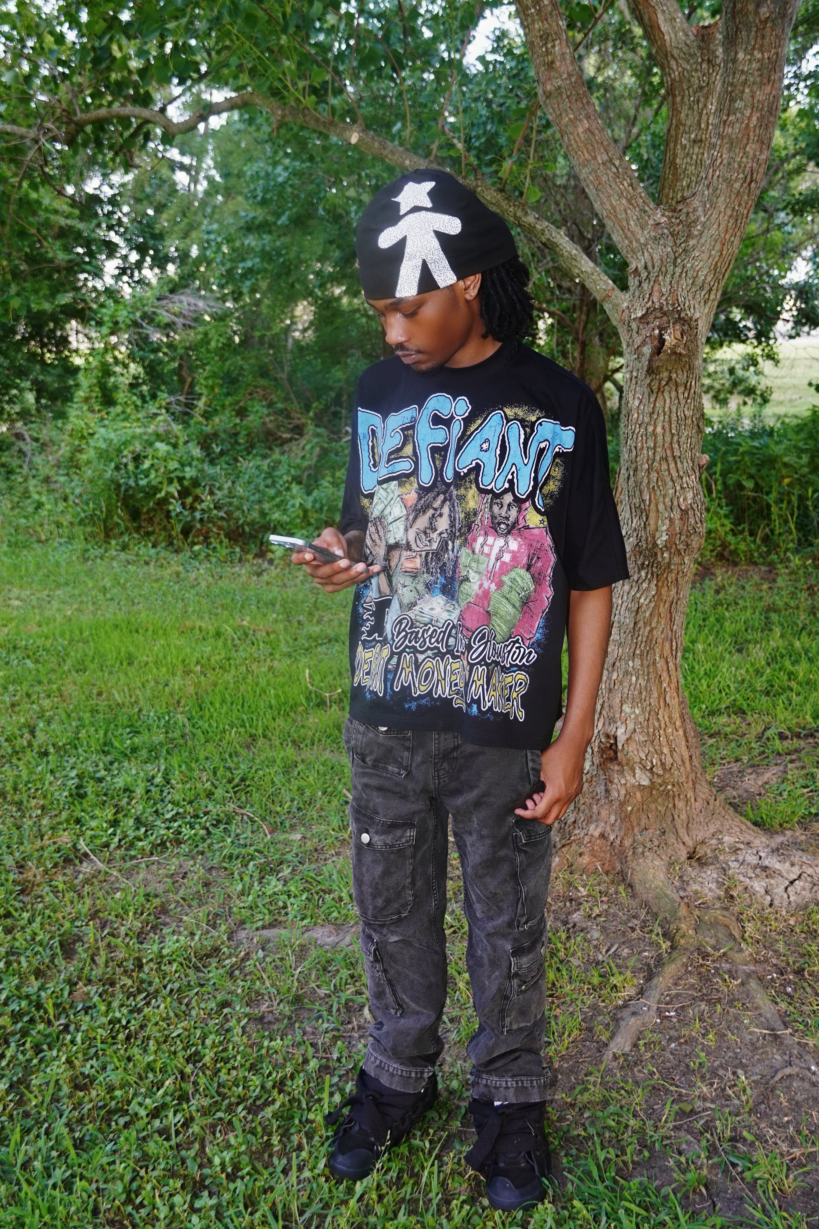 REBELS CURRENCY TEE BLACK